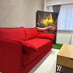 Redkaravan Apartment