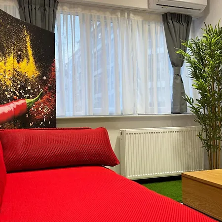 Redkaravan Апартаменты